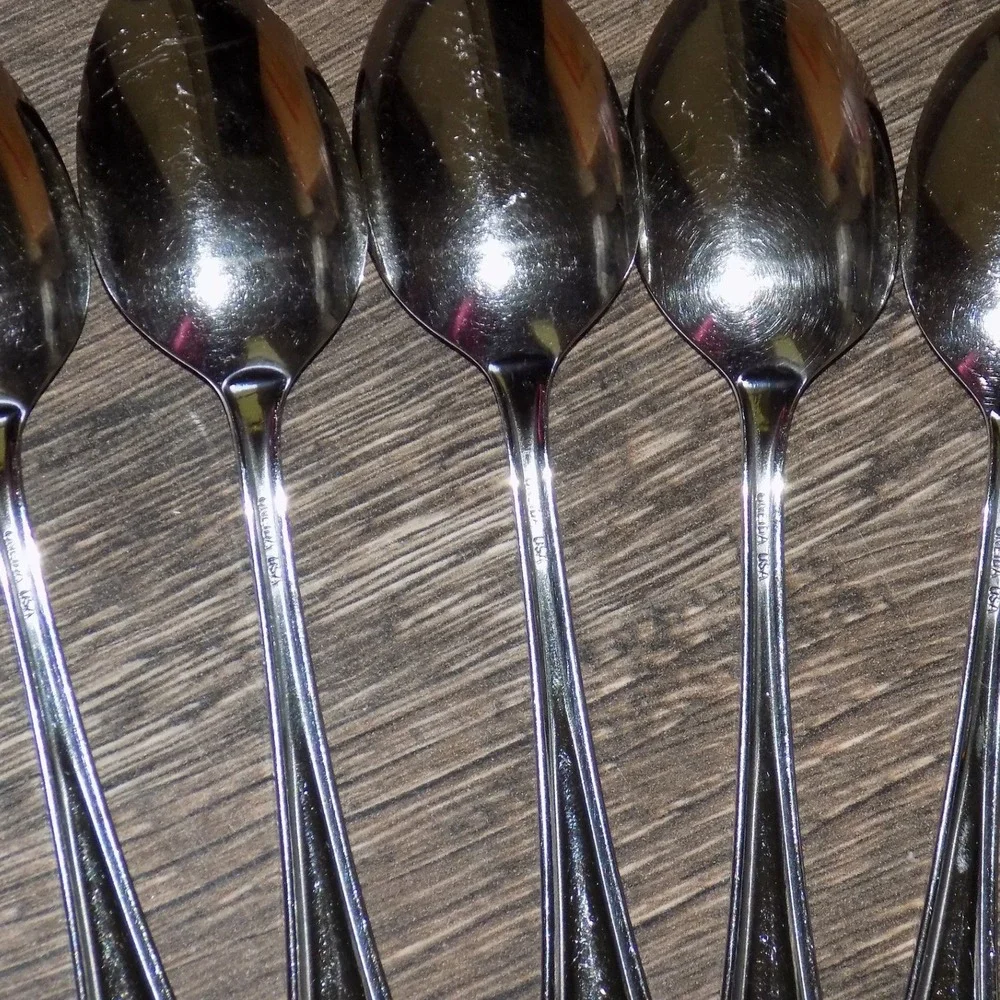 Oneida Flight Teaspoons Set of 5 Silver Good Stainless Steel USA Flatware